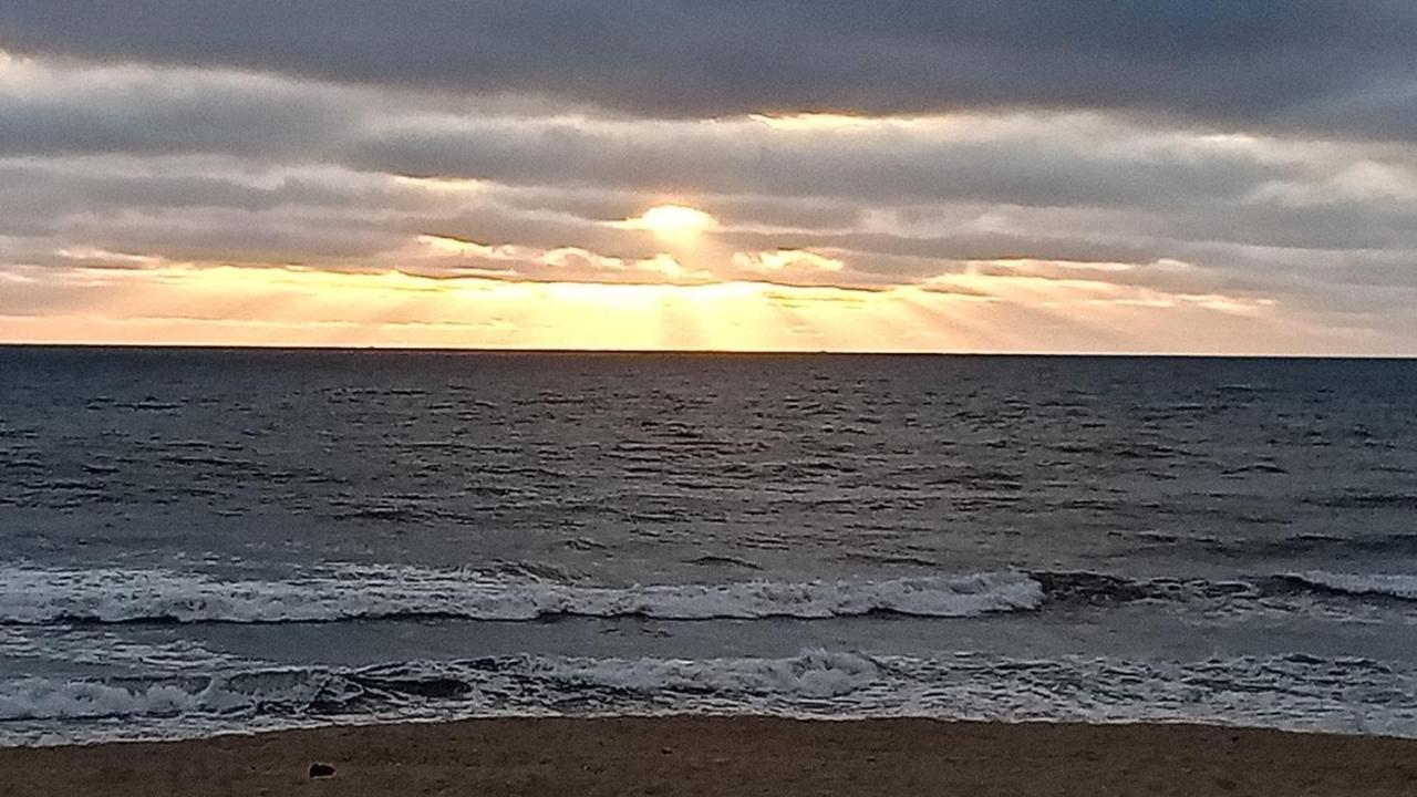 Cabo Do Mar Apart.- Baia Beach 埃斯平霍 外观 照片